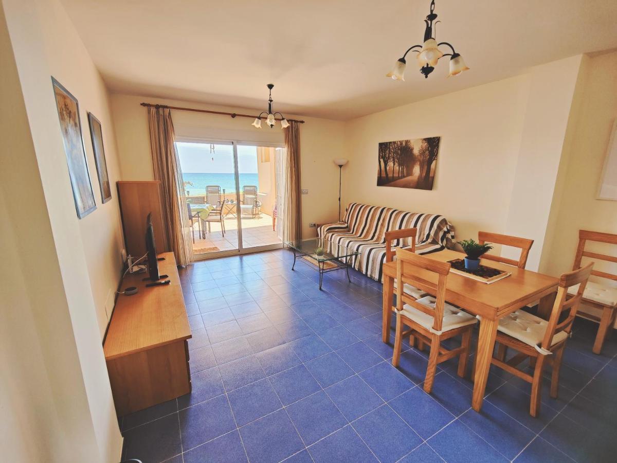 Primera Linea De Playa Naturista Бера Номер фото